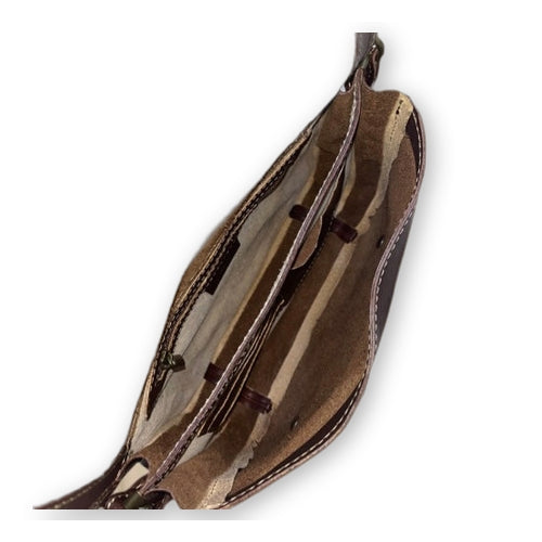 Borsa postino media in pelle testa di moro | Artigianale Made in Italy – Cuoieria Italiana