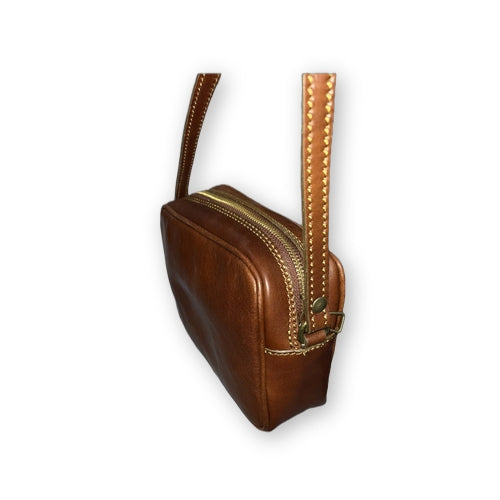 Borsa modello saponetta in pelle naturale | Artigianale Made in Italy – Cuoieria Italiana