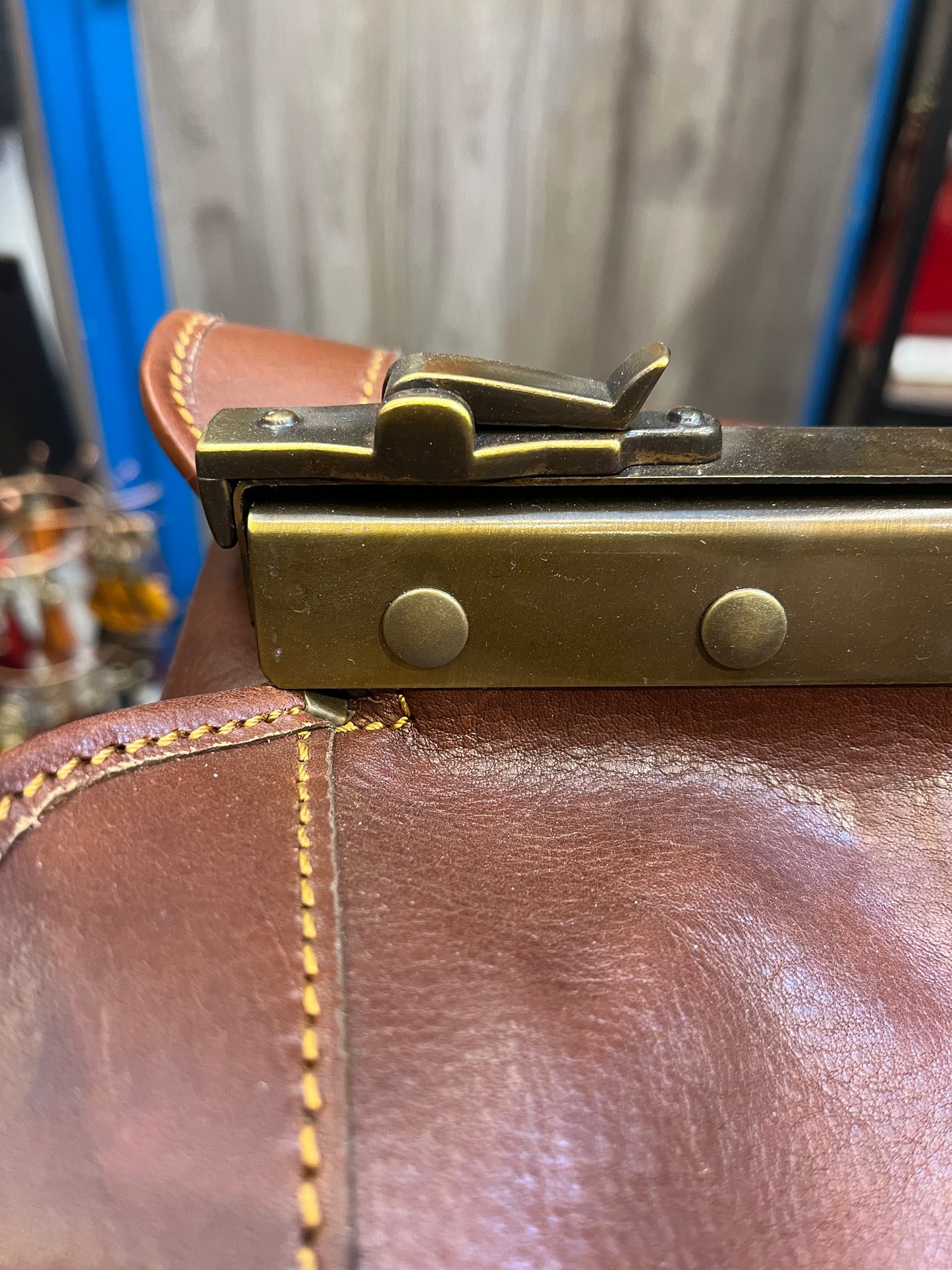Medium Size Doctor's Leather Bag with Iron