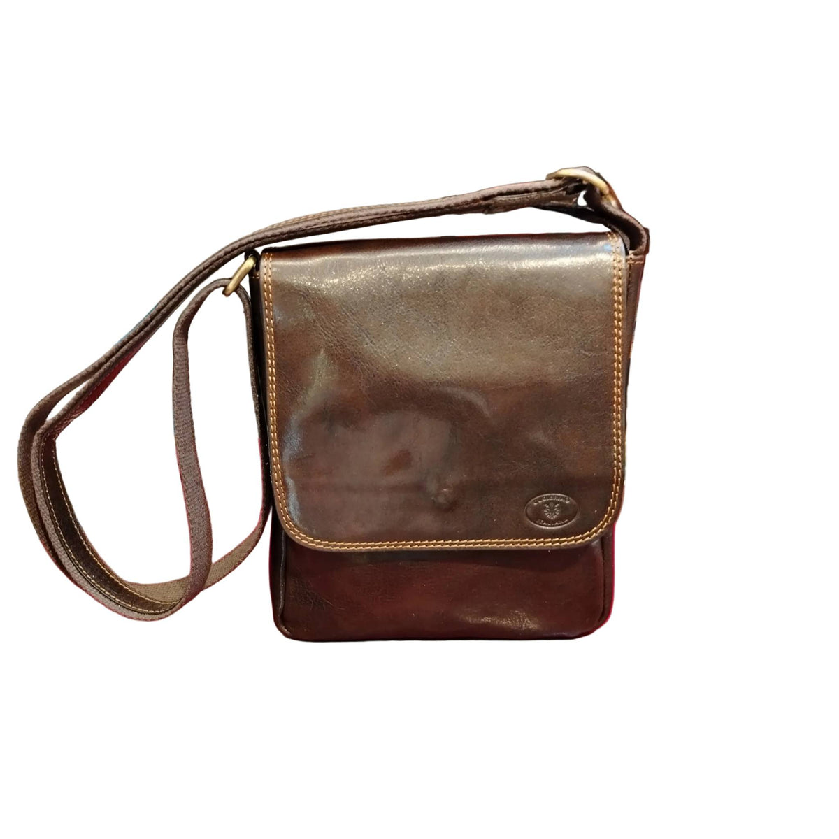 borsello con pattina in pelle marrone testa di moro da uomo accessorio In cuoio artigianale made in italy cuoieria italiana