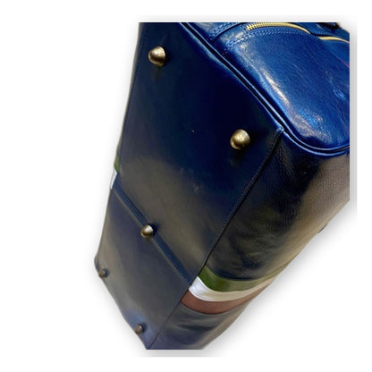 Blue leather duffel bag with tricolour for hand luggage