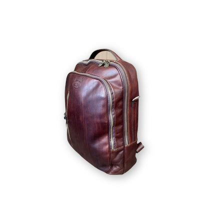 Laptop backpack with shoulder strap