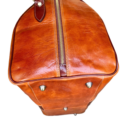 Borsone in pelle bicolore cuoio naturale | Bagaglio a mano artigianale Made in Italy – Cuoieria Italiana