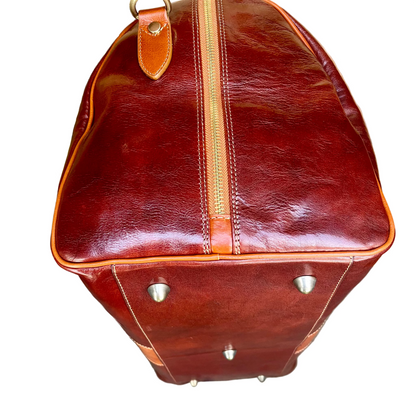 Borsone in pelle bicolore marrone e cuoio naturale | Bagaglio a mano artigianale Made in Italy – Cuoieria Italiana