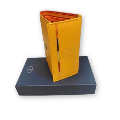 Portafoglio grande in pelle giallo artigianale Made in Italy Cuoieria Italiana