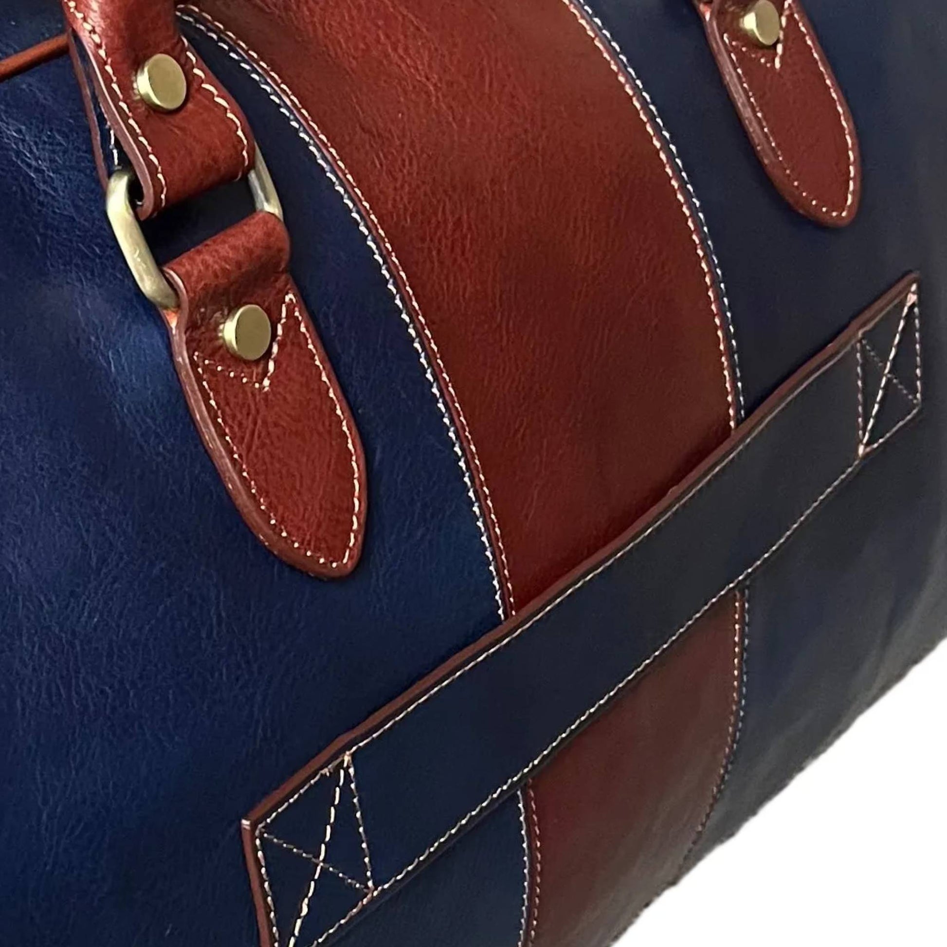 aggancio trolley valigia borsone in pelle blue navy opaco bagaglio a mano artigianale made in italy cuoieria italiana