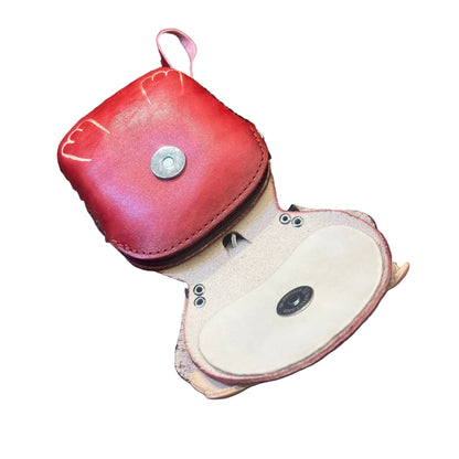 apertura cane porta chiavi in pelle rosso artigianale accessorio in cuoio cuoieria taliana