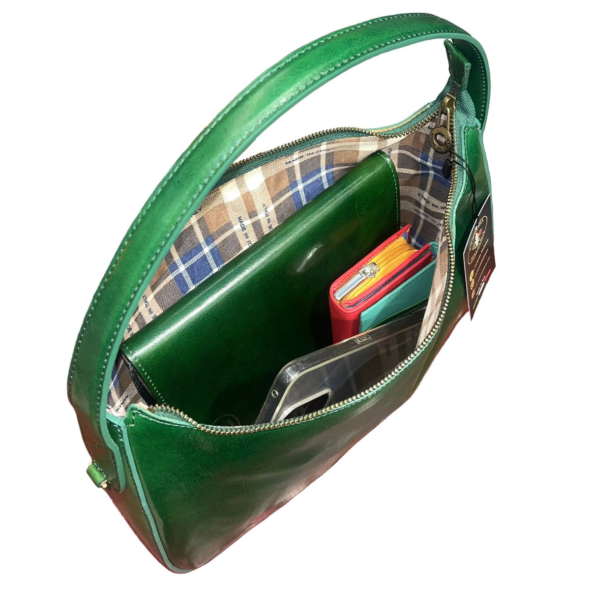 capienza interna nebula borsa in pelle verde a tracolla da donna borsa fatta a mano in cuoio made in italy cuoieria italiana®