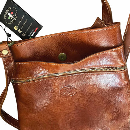 dettagli tasche borsello west in pelle cuoio naturale da uomo borsa in cuoio artigianale made in italy cuoieria italiana