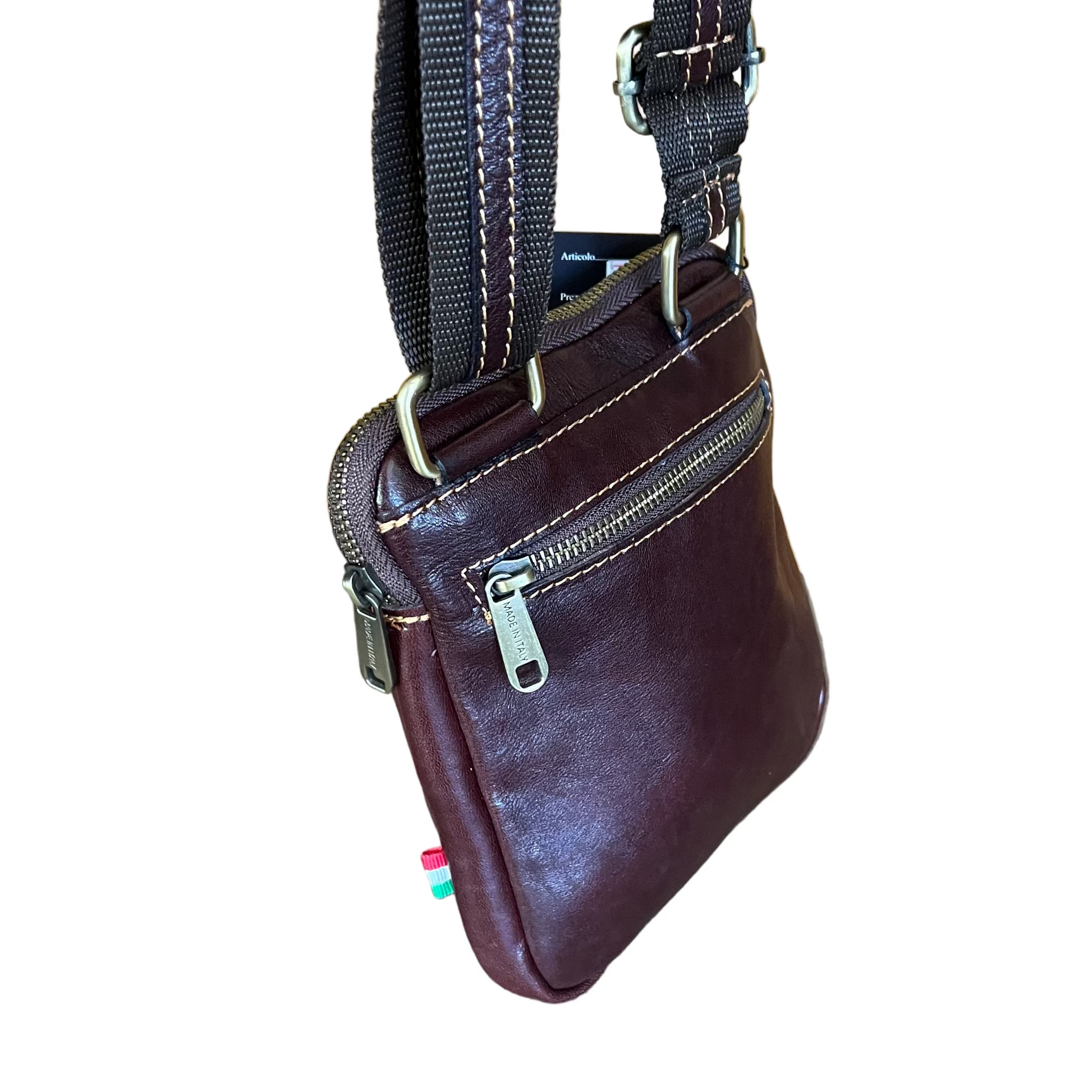 dietro Borsello Mountain piccolo in pelle accessorio da uomo In cuoio artigianale Made in Italy Cuoieria Italiana