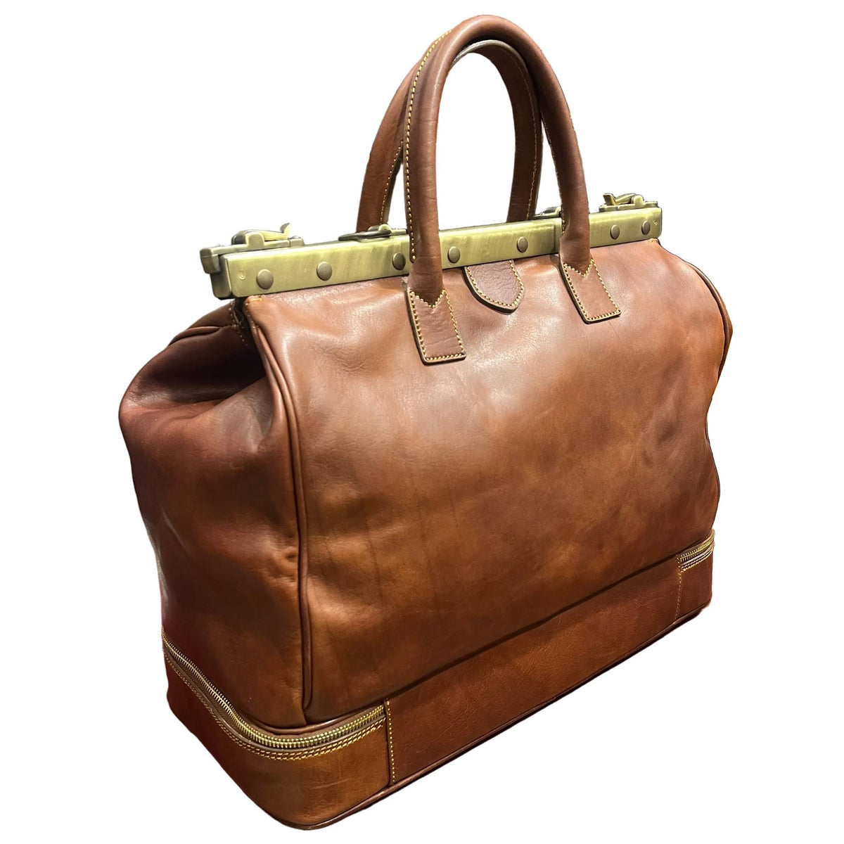 dietro atlante bagaglio classico in cuoio borsa da lavoro e viaggio con rinforzo in metallo fatta a mano in pelle marrone made in italy cuoieria italiana®
