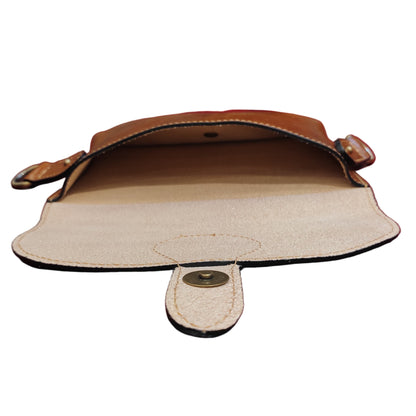 interno Pochette marsupio da donna in pelle Accessorio Made in Italy Cuoieria Italiana