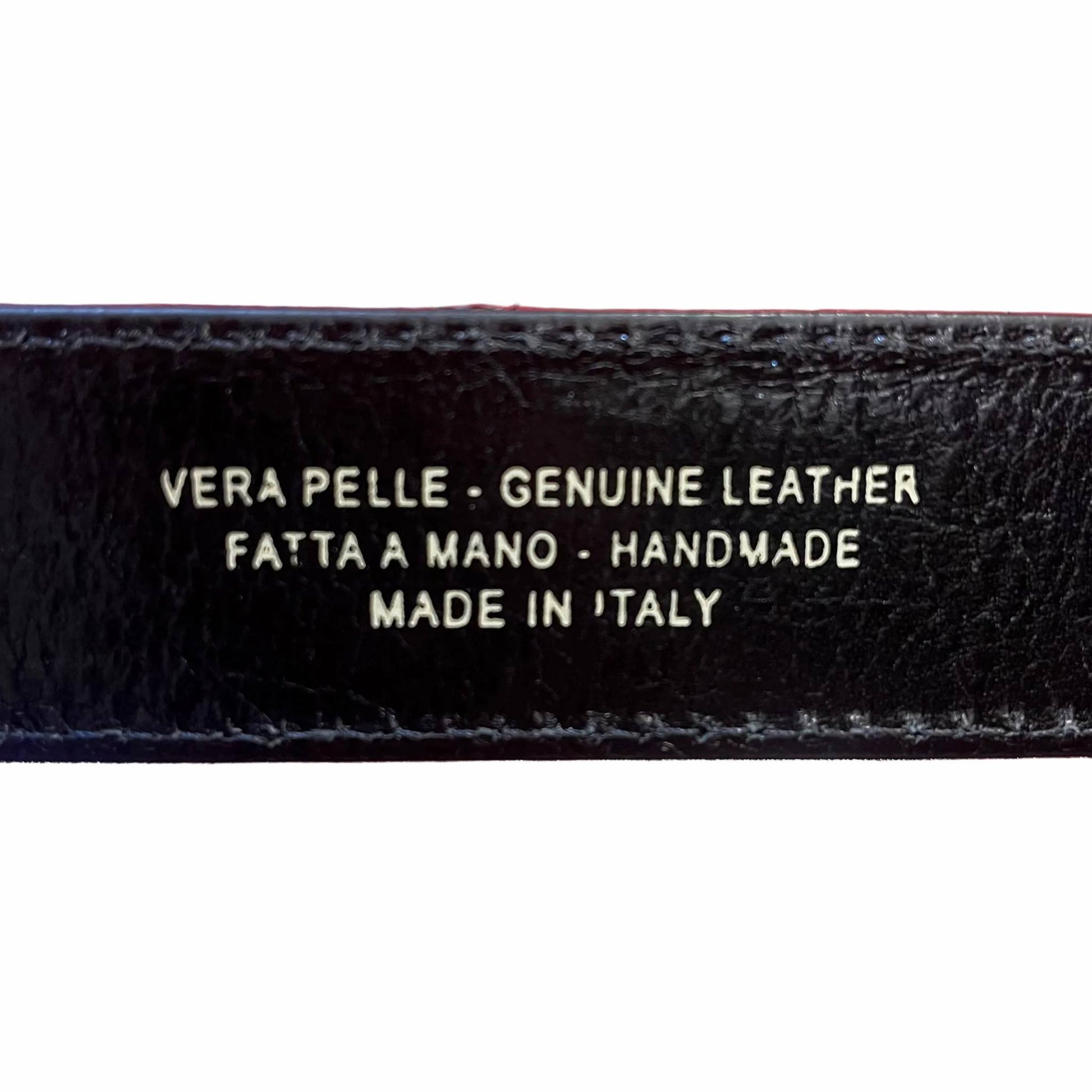 interno cintura nera in pelle accessorio in cuoio made in italy cuoieria italiana