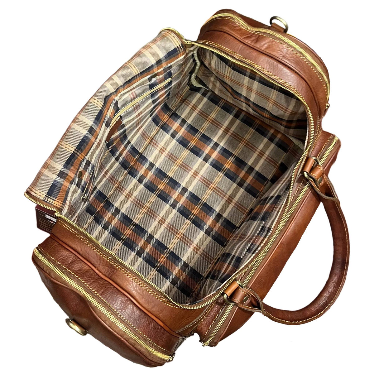 interno scomparti e tasche gimnasio bagaglio a mano sportivo in cuoio borsa da viaggio borsone fatto a mano in pelle marrone classico made in italy cuoieria italiana®