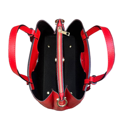 interno scomparti e tasche stellaris in vitello martellato rossa borsa a tracolla in pelle da donna artigianale made in Italy cuoieria italiana