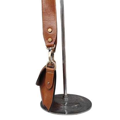 lato Pochette marsupio da donna in pelle Accessorio Made in Italy Cuoieria Italiana