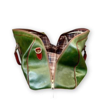 lato aperto borsone da viaggio in pelle verde borsa in cuoio da bagaglio a mano made in italy cuoieria italiana