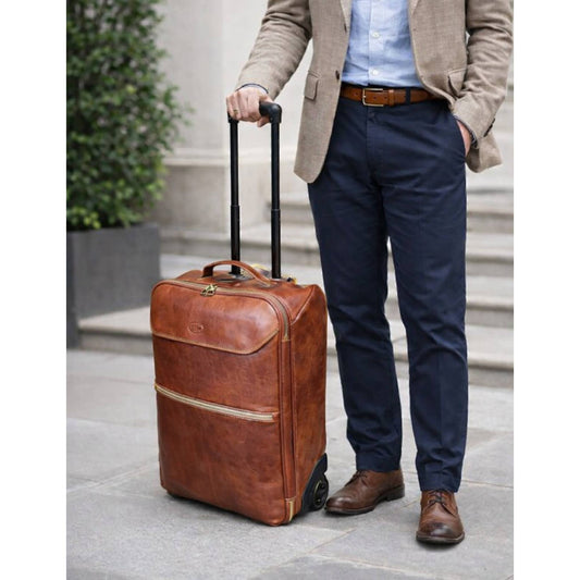 modello valigia in cuoio trolley artigianale made in italy cuoieria italiana