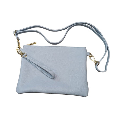 pochette grande in pelle celeste da donna vitello martellato made in italy cuoieria italiana