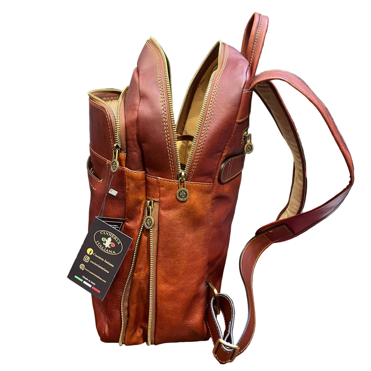 profilo aperto lato sinistro sagittarius zaino grande espandibile in pelle marrone mogano borsa in cuoio fatta a mano made in italy cuoieria italiana®