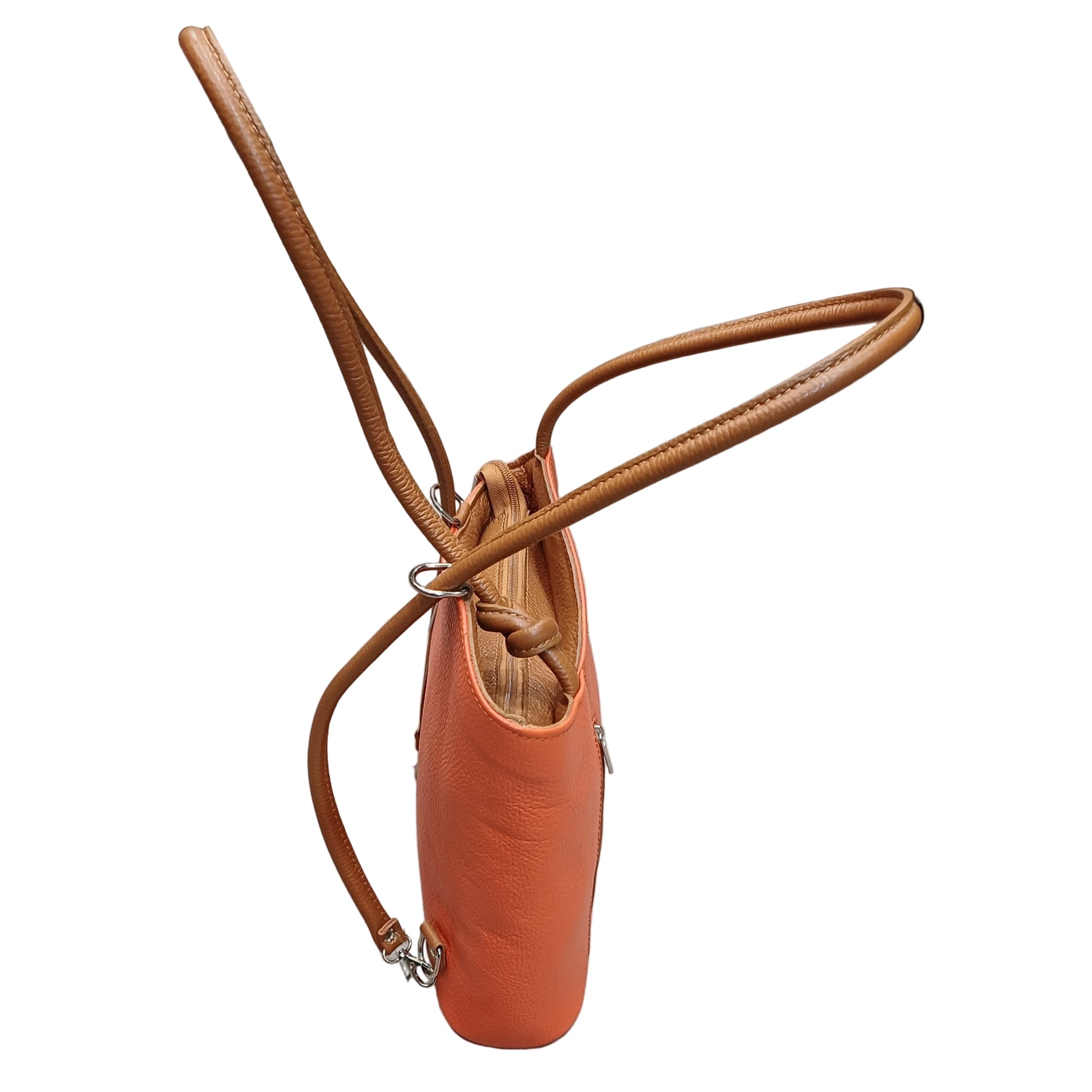 profilo lato borsa zaino nodo in pelle arancio e marrone vitello martellato made in italy cuoieria italiana