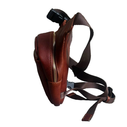 profilo lato larghezza biker borsa laterale per gamba da moto in pelle marrone opaco borsello marsupio custodia accessorio artigianale in cuoio made in italy cuoieria italiana