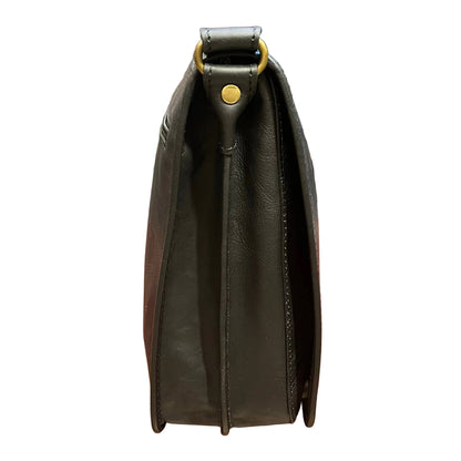 profilo lato larghezza destiny media postino cartella in pelle nera borsa fatta a mano in cuoio made in italy cuoieria italiana®