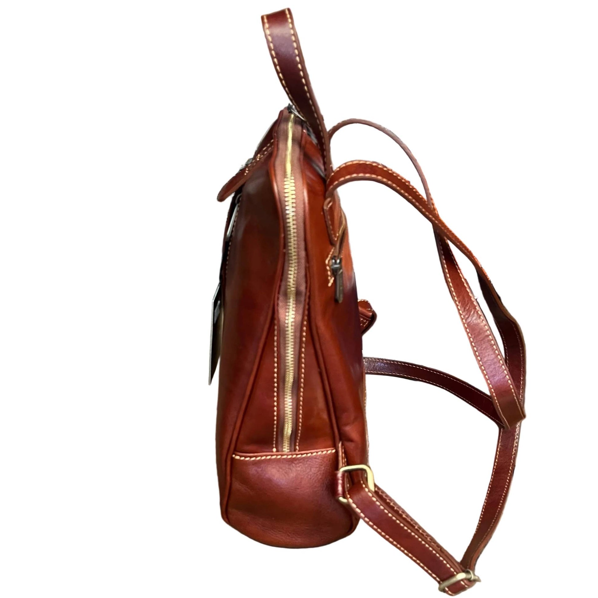 profilo lato larghezza foglia zaino compatto in pelle marrone borsa in cuoio fatta a mano made in italy cuoieria italiana ®