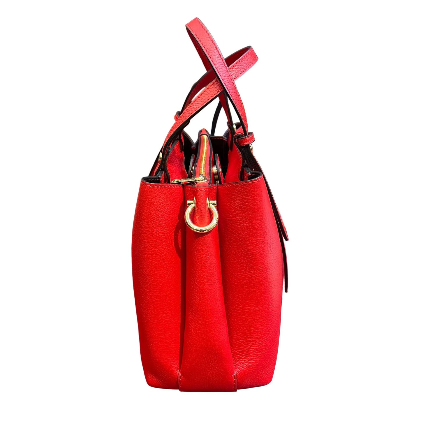 profilo lato larghezza stellaris in vitello martellato rossa borsa a tracolla in pelle da donna artigianale made in Italy cuoieria italiana