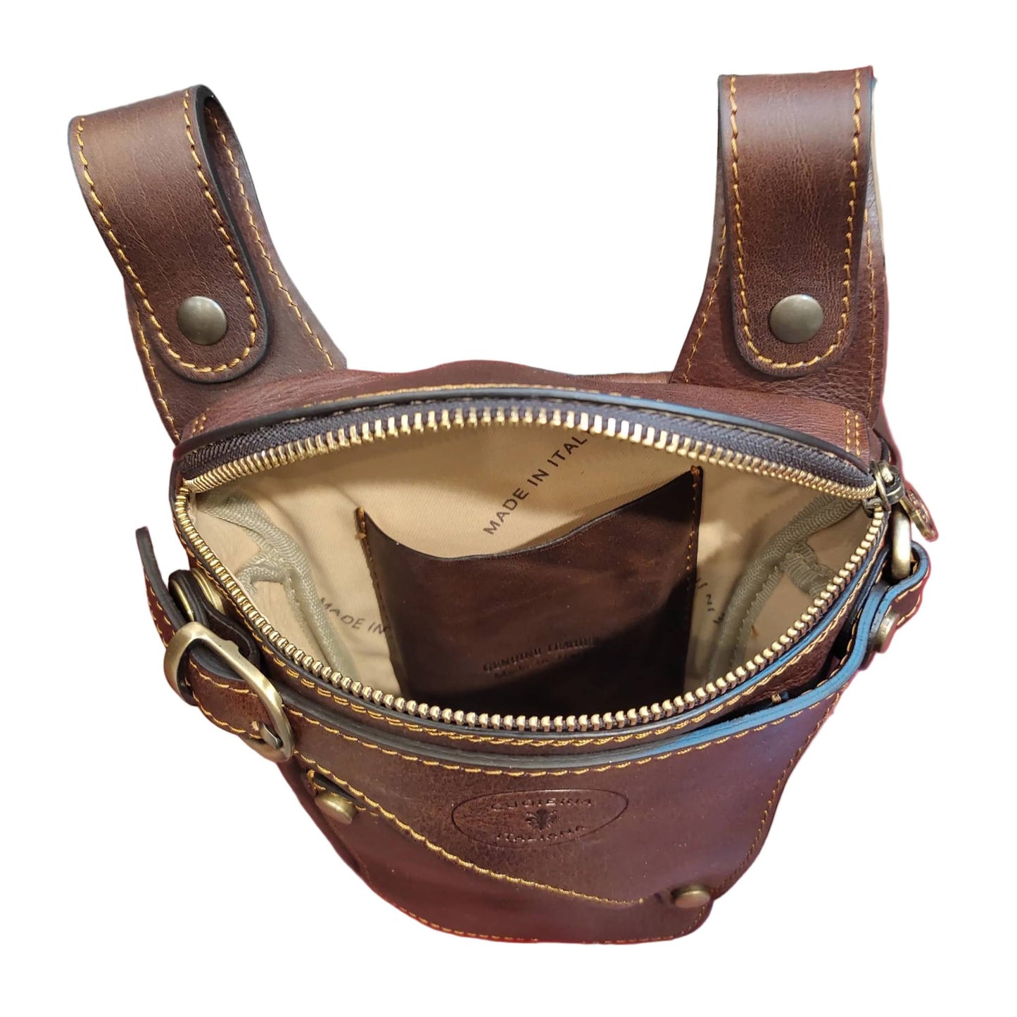 scomparto interno e tasche centauro borsa laterale per gamba da moto in pelle marrone marsupio custodia accessorio artigianale in cuoio made in italy cuoieria italiana