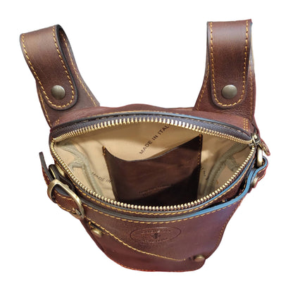 scomparto interno e tasche centauro borsa laterale per gamba da moto in pelle marrone marsupio custodia accessorio artigianale in cuoio made in italy cuoieria italiana