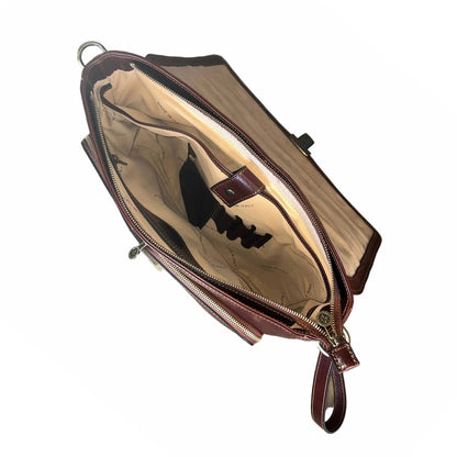 scomparto interno e tasche dirigente cartella da lavoro in pelle con chiusura borsa in cuoio professionale made in italy cuoieria italiana