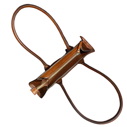 sopra e dettagli persefone borsa in pelle marrone mogano da donna borsa fatta a mano in cuoio made in italy cuoieria italiana®