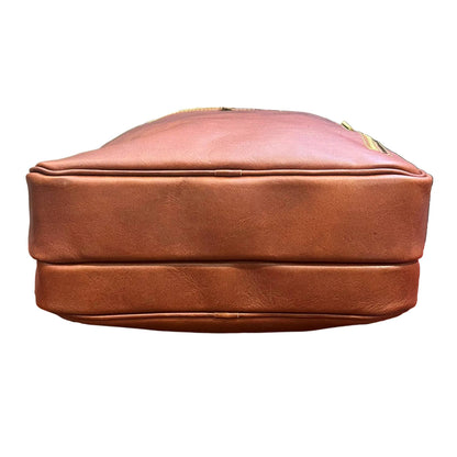 sotto base deimos zaino porta pc in pelle marrone mogano zaino compatto fatto a mano in cuoio made in italy cuoieria italiana®