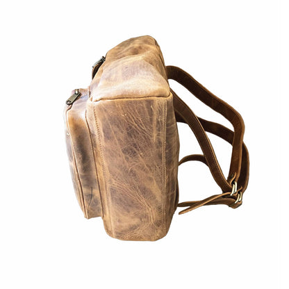 sotto base nomade eterno zaino porta pc in pelle vintage cuoio invecchiato artigianale made in italy cuoieria italiana