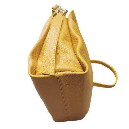 sotto base shopper in vitello martellato da donna borsa in pelle gialla made in italy cuoieria italiana