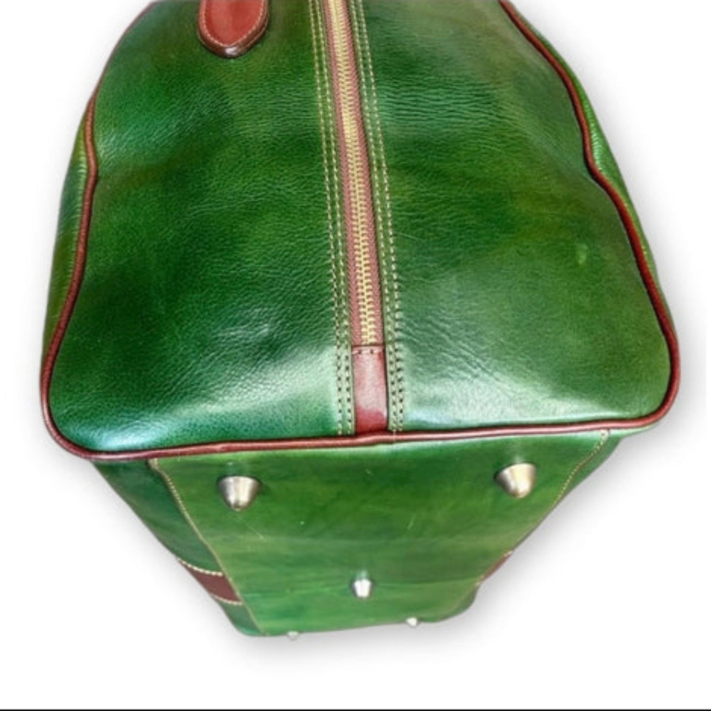 sotto e piedini borsone da viaggio in pelle verde borsa in cuoio da bagaglio a mano made in italy cuoieria italiana