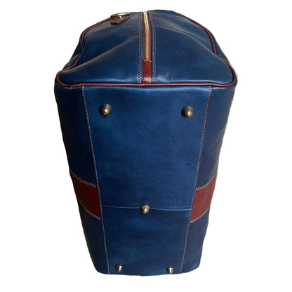 sotto e piedini borsone in pelle blue navy opaco bagaglio a mano artigianale made in italy cuoieria italiana