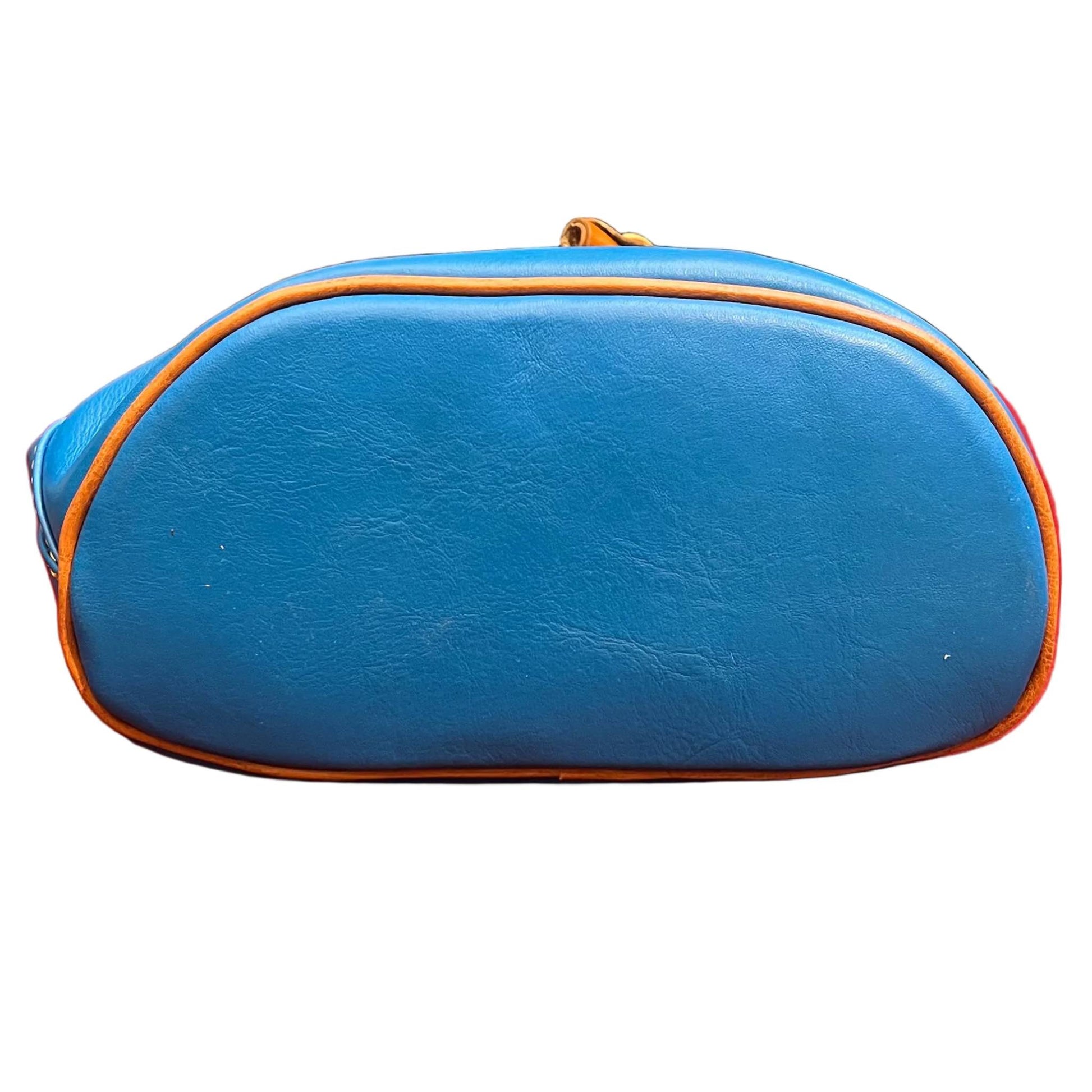 sotto zaino spallone da donna in vera pelle turchese e tinta cuoio naturale borsa fatta a mano in cuoio made in italy cuoieria italiana