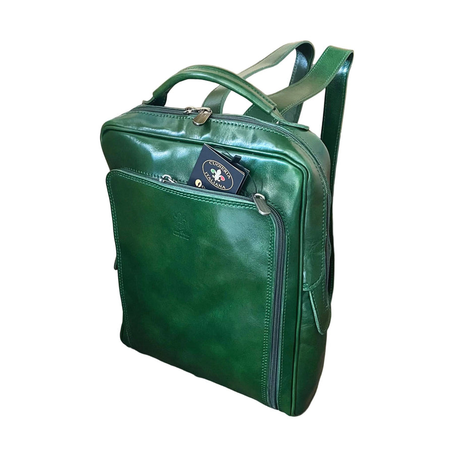 zaino medio compatto in pelle verde borsa in cuoio made in italy cuoieria italiana